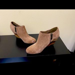 Vince Camuto tan suede rounded toe bootie . 2 “ wedge wooden heel.